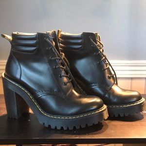 Dr. Martens Averil Boot